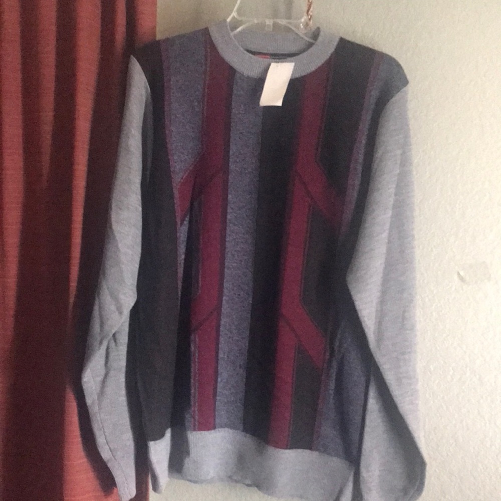 Cambridge Classic Men’s pullover sweater